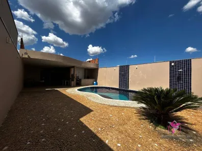 Casa com 2 Quartos à venda, 240m² no Cidade Jardim, Leme