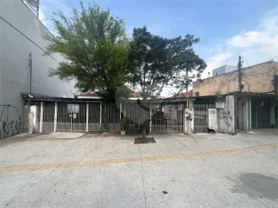 Casa com 7 Quartos à venda, 251m² no Imirim, São Paulo