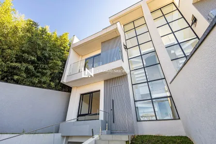 Sobrado com 3 Quartos à venda, 174m² no Santa Felicidade, Curitiba