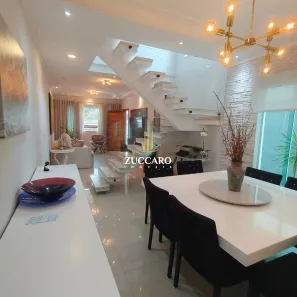 Sobrado com 3 Quartos à venda, 282m² no Jardim Santa Mena, Guarulhos