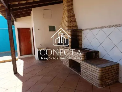 Sobrado com 3 Quartos para alugar, 250m² no Alto Umuarama, Uberlândia