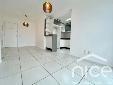 Apartamento com 2 Quartos para alugar, 51m² no Ressacada, Itajaí