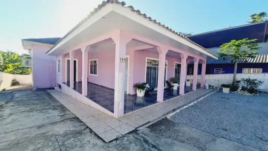 Casa com 5 Quartos à venda, 538m² no Lagoa da Conceição, Florianópolis