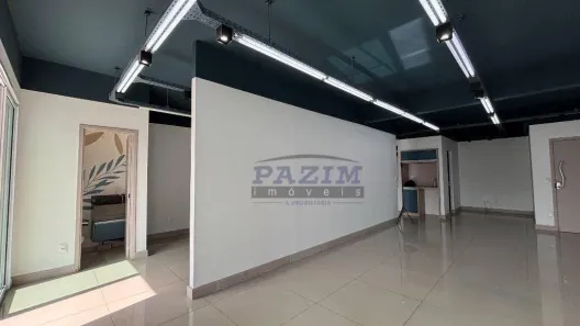 Sala Comercial à venda, 103m² no Centro, Vinhedo