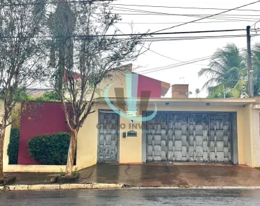 Casa com 3 Quartos para venda ou aluguel, 357m² no Vila Harmonia, Araraquara