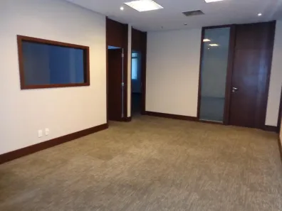 Sala Comercial para alugar, 363m² no Itaim Bibi, São Paulo