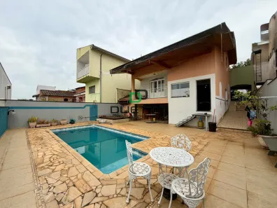Casa com 4 Quartos à venda, 270m² no Morada do Sol, Americana