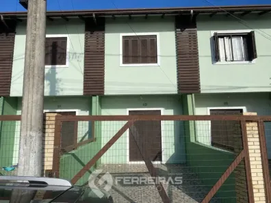 Sobrado com 2 Quartos para alugar, 78m² no Tramandaí, Tramandaí