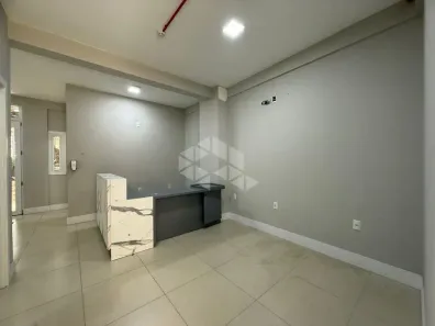 Sala Comercial para alugar, 229m² no Moinhos de Vento, Porto Alegre