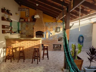 Sobrado com 3 Quartos à venda, 310m² no Mogi Moderno, Mogi das Cruzes