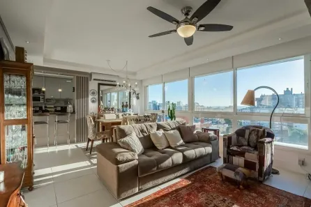 Apartamento com 2 Quartos à venda, 90m² no Menino Deus, Porto Alegre