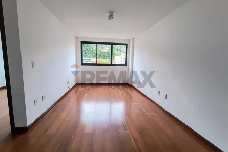 Apartamento com 2 Quartos para alugar, 60m² no Artistas, Teresópolis