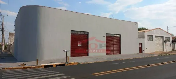 Galpão/Depósito/Armazém para alugar, 220m² no Parque Paulistano, Bauru