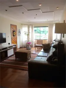 Sobrado com 4 Quartos à venda, 240m² no Jardim Pinheiros, São Paulo