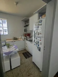 Apartamento com 2 Quartos à venda, 48m² no Camaquã, Porto Alegre