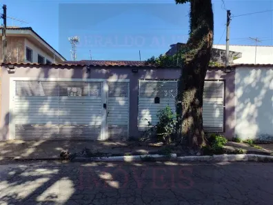 Casa com 3 Quartos à venda, 180m² no Vila Gumercindo, São Paulo