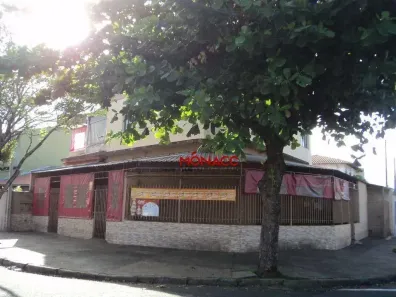 Casa com 3 Quartos à venda, 241m² no Califórnia, Londrina