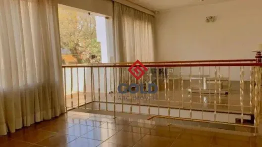 Sobrado com 3 Quartos para venda ou aluguel, 400m² no Vila Bastos, Santo André