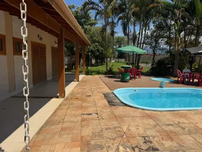 Fazenda/Sítio com 3 Quartos à venda, 500m² no Área Rural de Pindamonhangaba, Pindamonhangaba
