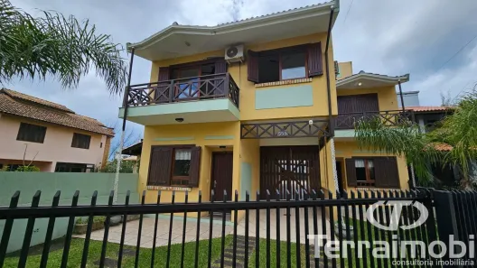 Casa com 3 Quartos à venda, 146m² no , Garopaba