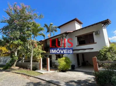 Casa de Condomínio com 4 Quartos à venda, 300m² no Largo da Batalha, Niterói