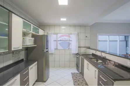 Casa com 3 Quartos à venda, 204m² no Jardim Nápoli, Sorocaba
