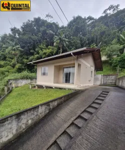 Casa com 2 Quartos à venda, 256m² no Valparaiso, Blumenau