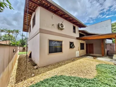 Casa com 4 Quartos à venda, 102m² no Costa e Silva, Joinville
