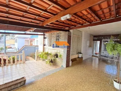 Casa com 3 Quartos à venda, 197m² no Renascença, Belo Horizonte