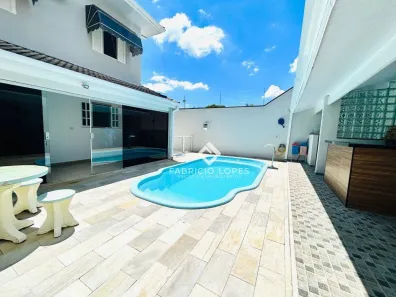 Casa com 3 Quartos à venda, 243m² no Loteamento Villa Branca, Jacareí