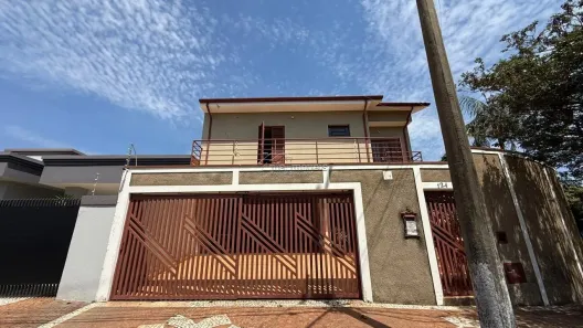 Sobrado com 3 Quartos à venda, 371m² no Jardim América, Paulínia