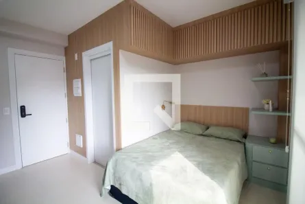 Kitnet com 1 Quarto à venda, 27m² no Santo Amaro, São Paulo