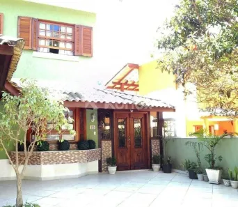 Casa de Condomínio com 4 Quartos à venda, 290m² no Jardim Itatinga, São Paulo