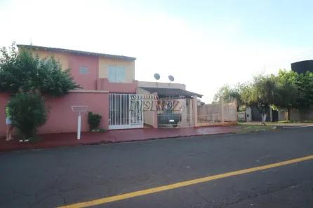 Sobrado com 3 Quartos à venda, 183m² no Jardim Planalto, Londrina