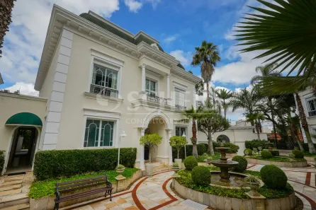 Casa de Condomínio com 4 Quartos para venda ou aluguel, 400m² no Chácara Santo Antônio (Zona Sul), São Paulo