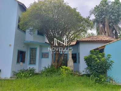 Casa com 3 Quartos à venda, 200m² no Jardim Siesta, Jacareí