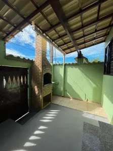 Casa com 2 Quartos para alugar, 80m² no Riviera Fluminense, Macaé