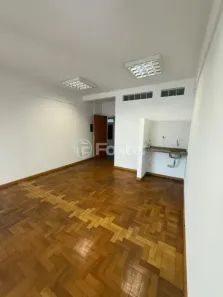 Sala Comercial à venda, 35m² no Centro Histórico, Porto Alegre