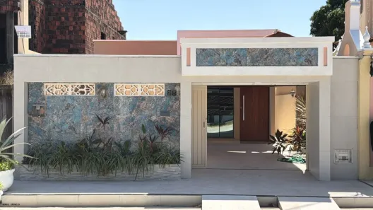 Casa com 3 Quartos à venda, 152m² no Lagoa Redonda, Fortaleza
