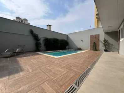Casa de Condomínio com 5 Quartos à venda, 248m² no Urbanova IV-A, São José dos Campos