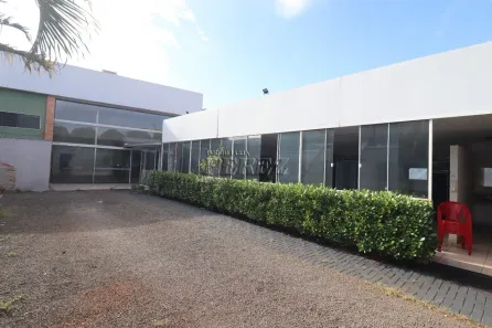 Imóvel Comercial para alugar, 290m² no Vila Romana, Ibiporã