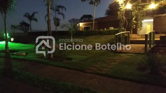 Fazenda/Sítio com 5 Quartos à venda, 370m² no Cruzeiro dos Peixotos, Uberlândia
