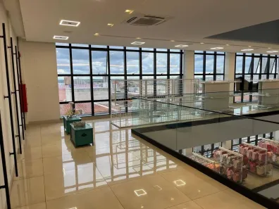 Ponto Comercial para alugar, 700m² no Setor Central, Rio Verde