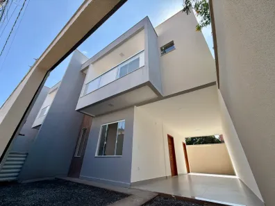 Casa com 3 Quartos à venda, 100m² no Estância Monazítica, Serra