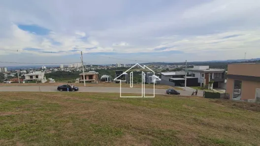 Lote/Terreno à venda, 331m² no Loteamento Terras Alpha São José dos Campos, São José dos Campos