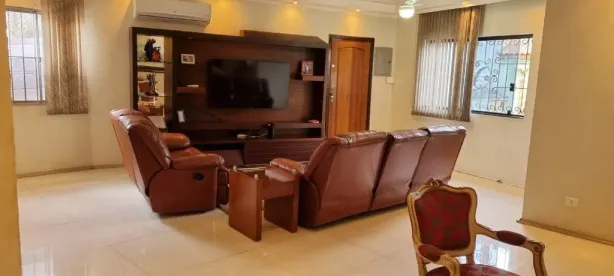 Sobrado com 4 Quartos à venda, 700m² no Vila Bertioga, São Paulo