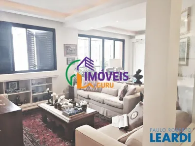 Apartamento com 2 Quartos à venda, 116m² no Vila Olímpia, São Paulo