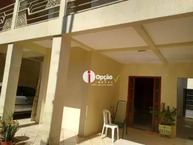 Sobrado com 3 Quartos à venda, 266m² no Jardim Alexandrina, Anápolis