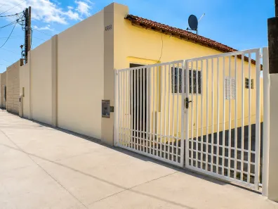 Casa com 4 Quartos para alugar, 140m² no Vila Ferroviária, Araraquara