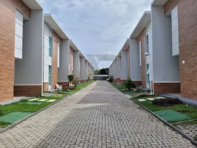 Casa de Condomínio com 3 Quartos à venda, 138m² no Coaçu, Eusébio